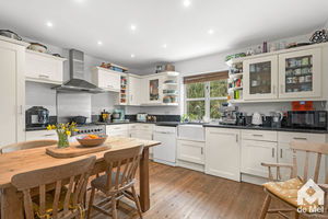 Photo 19- click for photo gallery